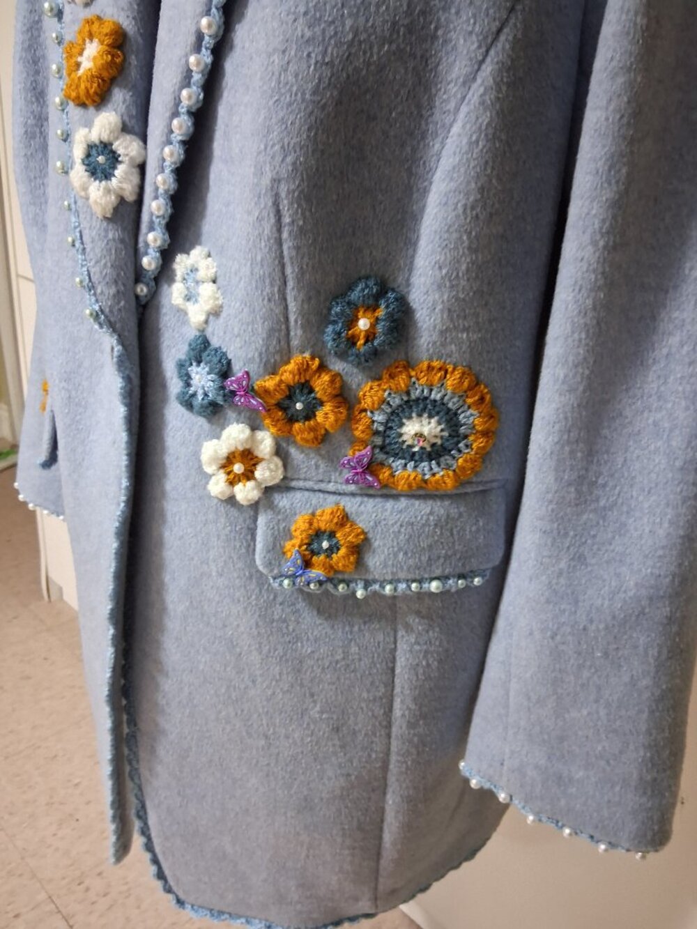 Upcycle Light Blue Crochet Flowers 3/4 Length Coat Size 16 - Picture 9 of 12